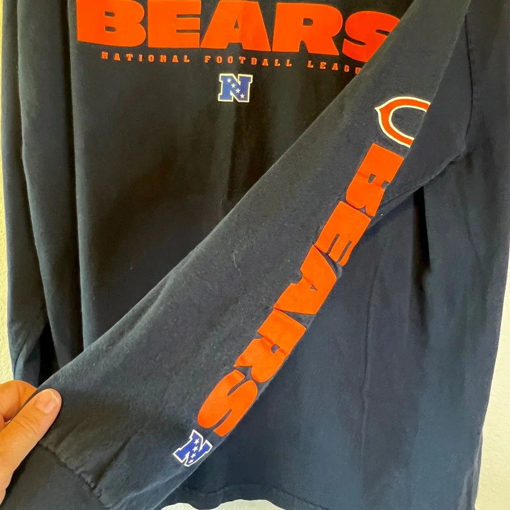 NFL Team Apparel Chicago Bears Long Sleeve Shirt Navy Blue Mens Large Graphic